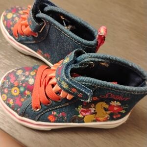 ❤️5/$20 ❤️Spirit Kids Denim Floral High-Tops